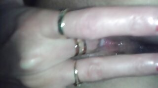 سرخ بالوں والی آرٹسٹ ...