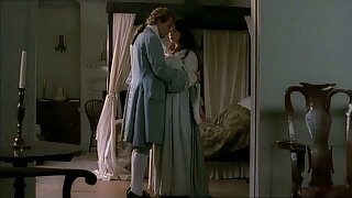 Juggy brunette porn  ...