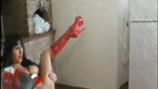 میگا busty سنہرے بال ...