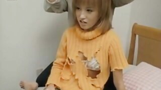 مسحور کن جاپانی بچہ  ...